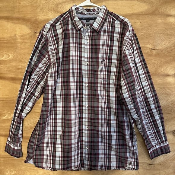 Tommy Hilfiger Men's Classic Fit long sleeve Shirt - size XL -  plaid Button - Picture 1 of 7